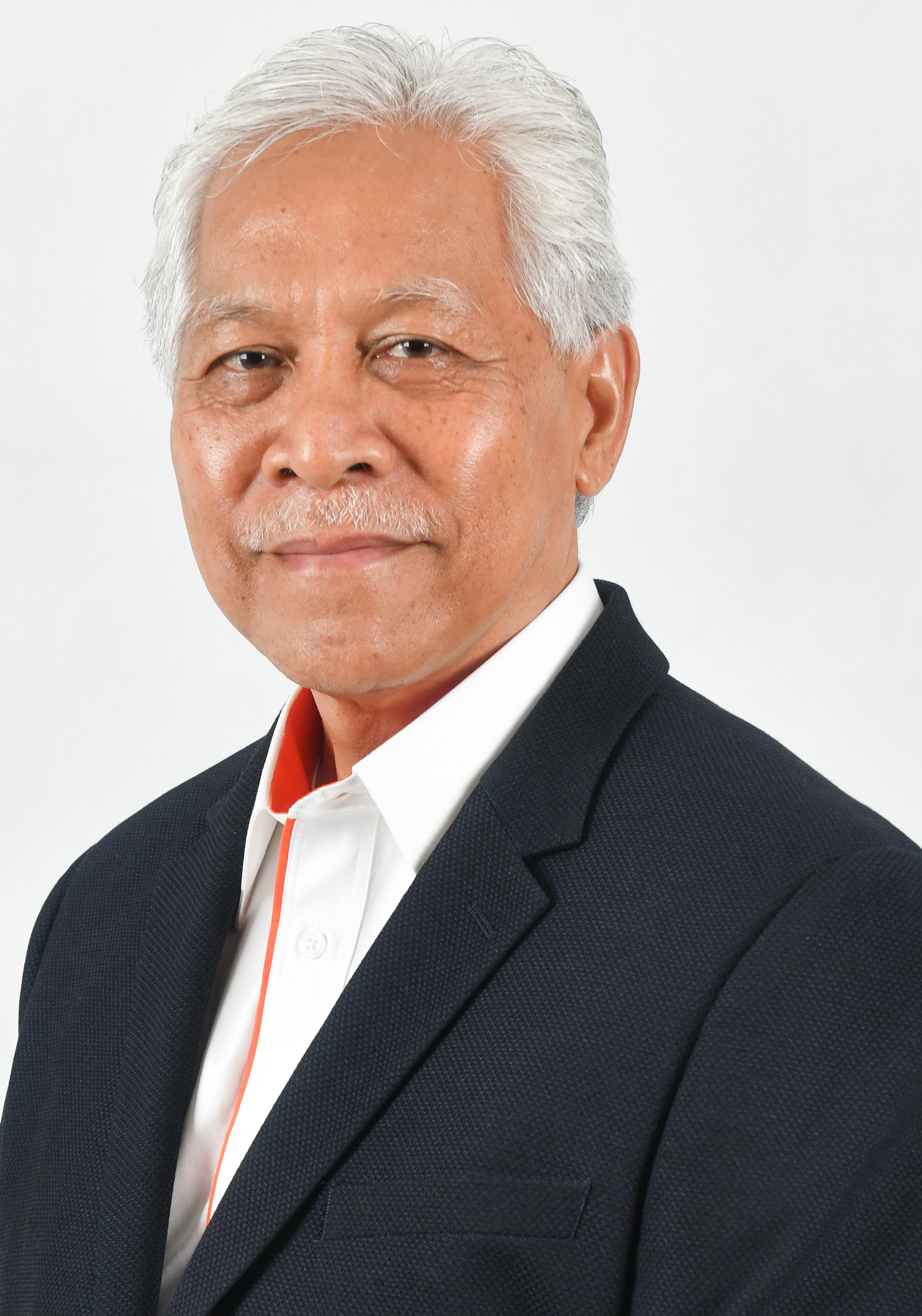 YBhg. Tan Sri Idris Bin Jusoh