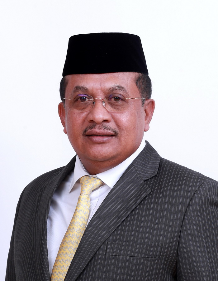 YB Tuan Haji Rasman Bin Haji Ithnain